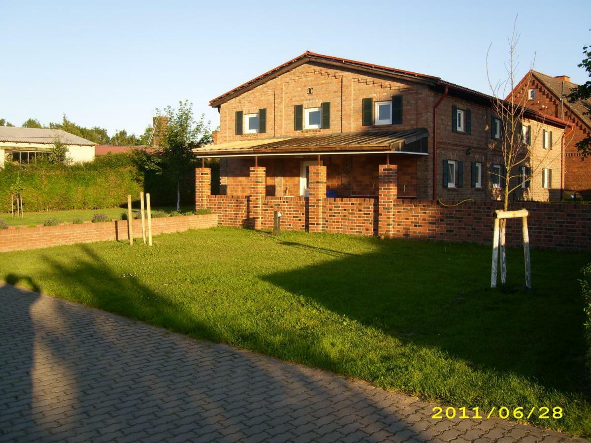 B&B Gross Methling Dargun Exterior foto